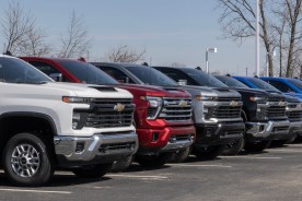 Chevrolet Silverado 2500 en una concesionaria. Chevy ofrece el Silverado 2500 en los modelos LT, LTZ, Z71 y High Country.